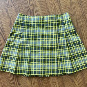 Pleated mini-skirt